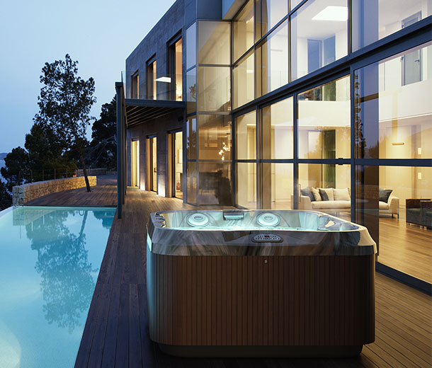 Гидромассажные Спа-бассейны Jacuzzi 6